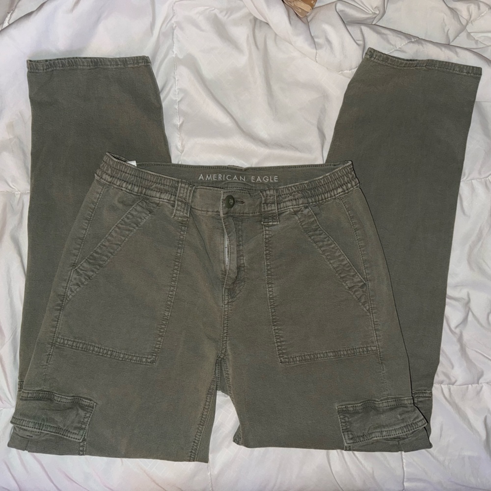 American Eagle Sage Green Cargo Pants